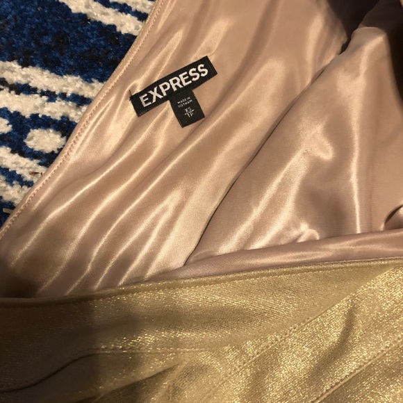 🥂Express metallic gold dress - Picture 3 of 4